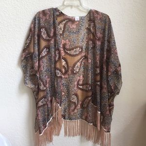 Dressbarn Shawl NWOT